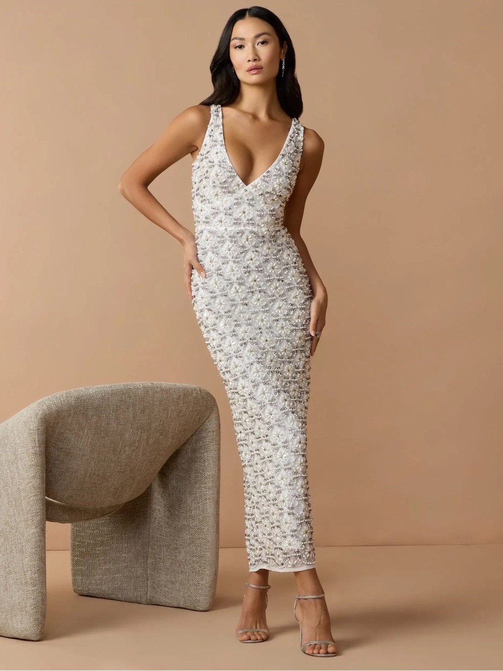 Mac Duggal 93807 White Pearl Embellished Sleeveless Column Dress sz 2